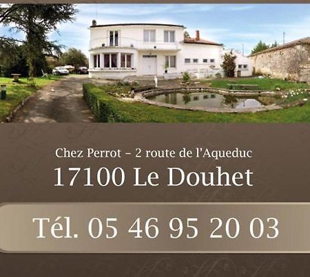 Gite De L'Aqueduc Le Douhet Eksteriør bilde